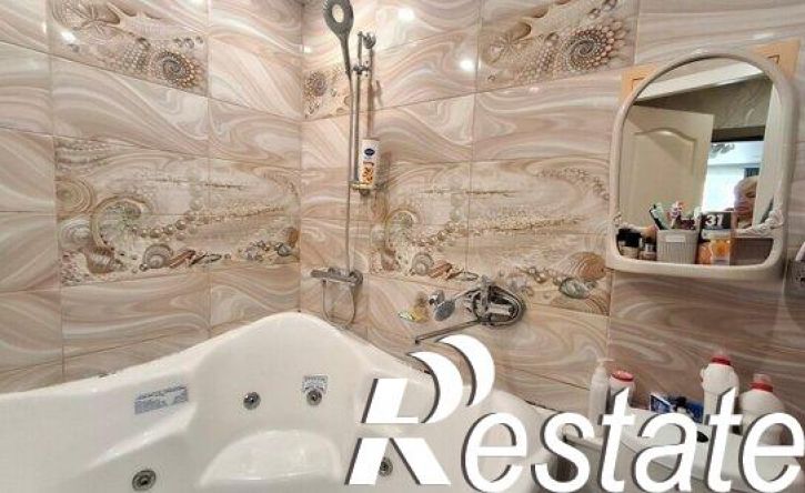 2-комн квартира проспект Автозаводцев, 56,  д. 56