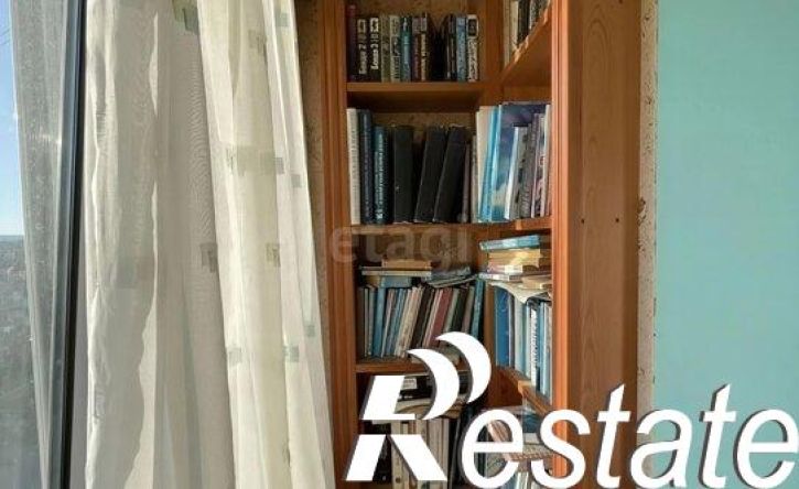 4-комн квартира проспект Октября, 12А,  д. 12А